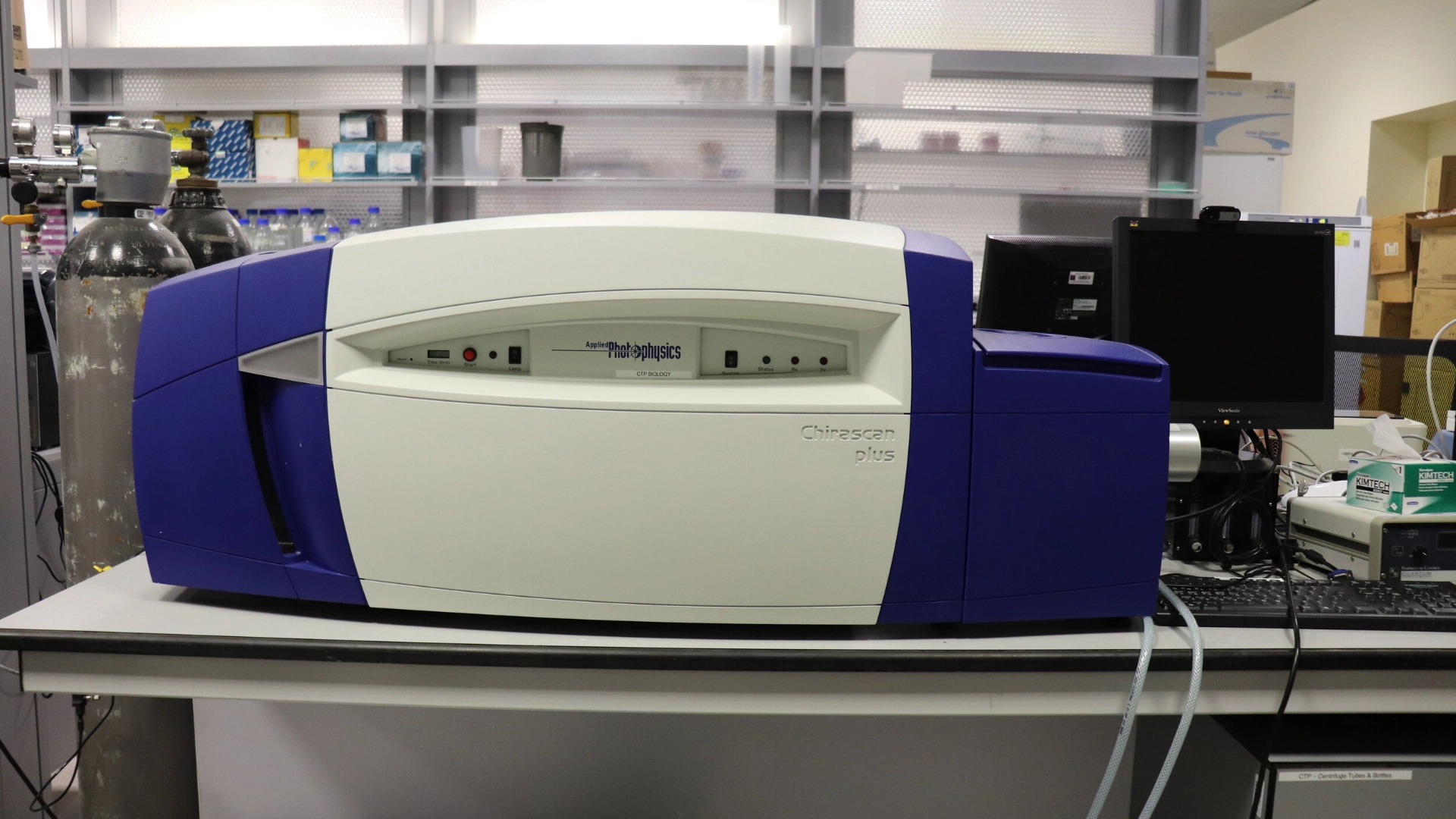 Circular Dichroism Spectrometer
